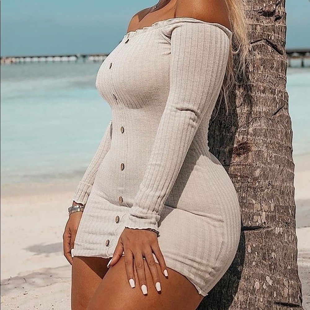 🔥HP🔥Justify trendy off shoulder dress 🔥🔥🔥🔥